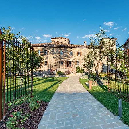 Borgo Cadonega Hotel Viano Buitenkant foto