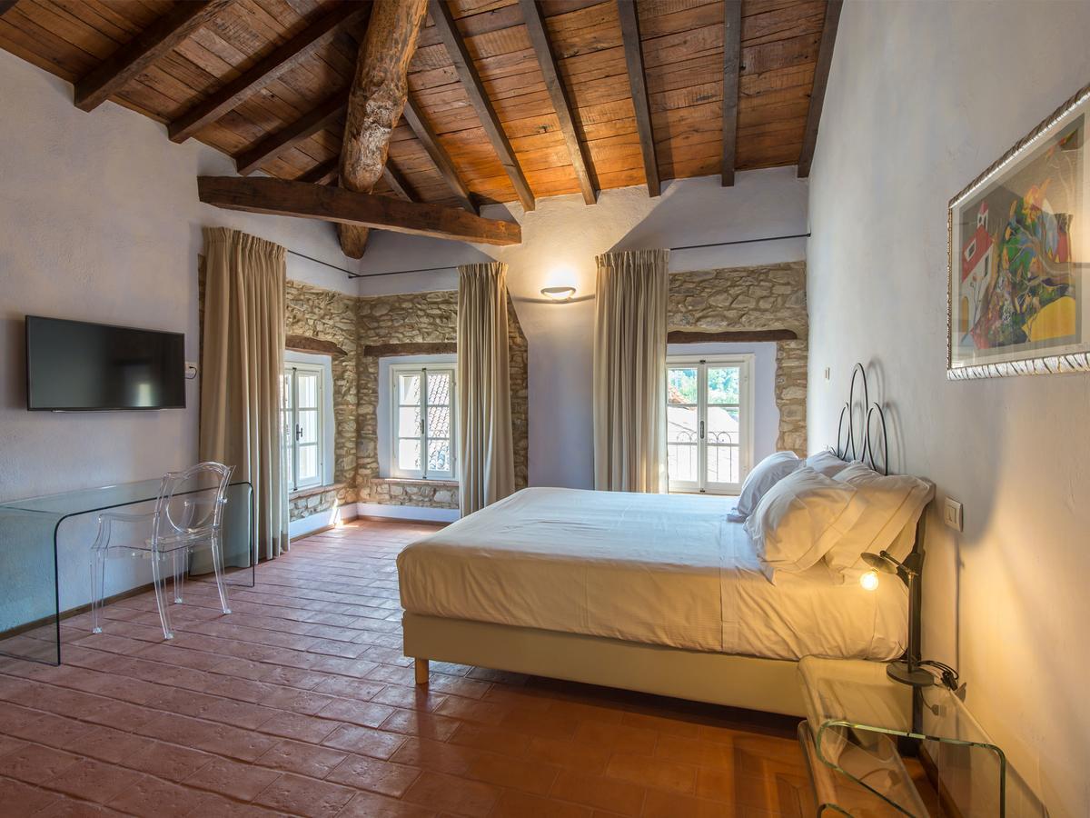 Borgo Cadonega Hotel Viano Buitenkant foto